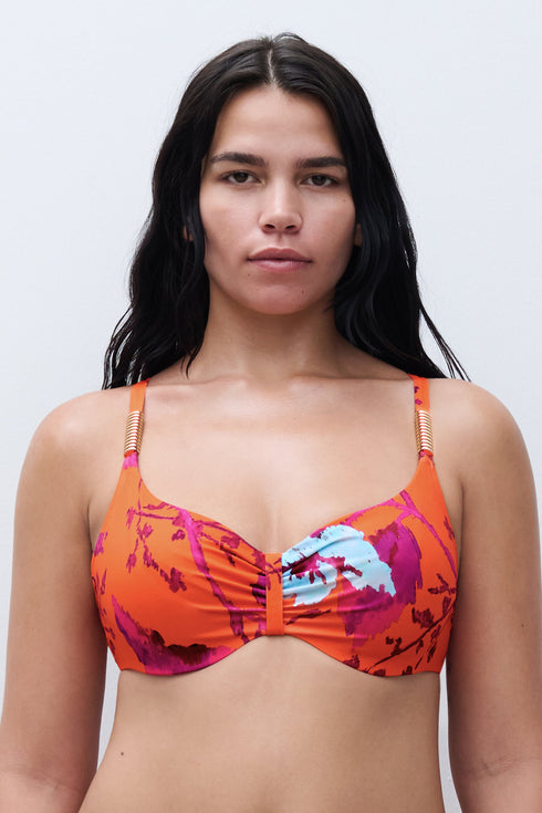 Chantelle Icon Covering Underwired Bra
